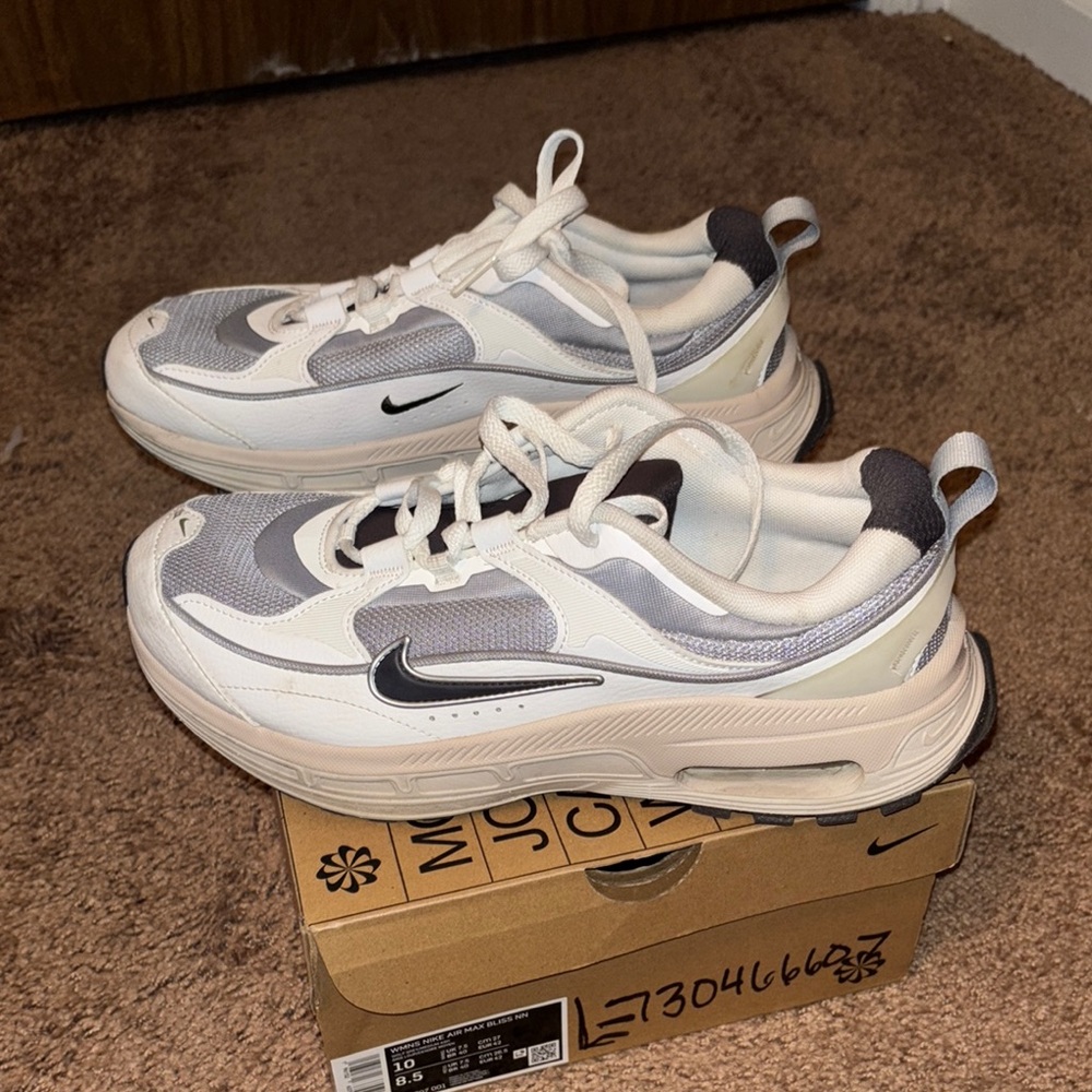 Nike Air Max White and Gray Sneakers